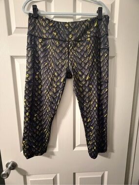Constantly Varied Gear Dragon Scale leggings